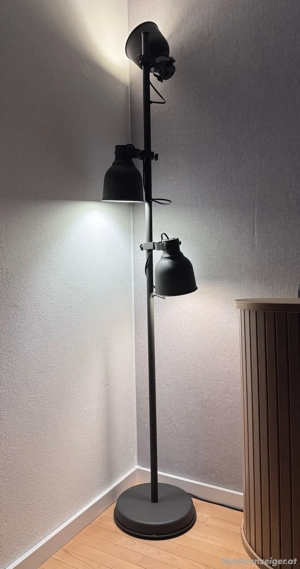 Ikea Hektar Standleuchte Stehlampe mit 3 Spots 