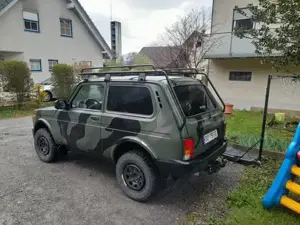 Lada Niva 4x4 Bild 3