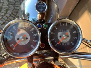 Triumph Bonneville 650 Bild 2