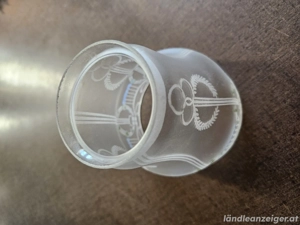 Alte Gläser für Wandlampe Bild 3