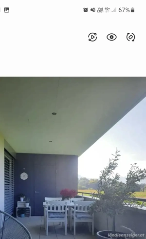 Gartentisch und Stühle