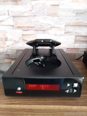 REGA Apollo R CD-Player 