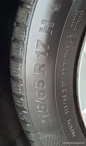 VW Winterbereifung 215 65 R 17 Profiltiefe ca. 5 mm inkl. Raddeckel Bild 3