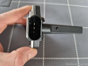 Ölstandsensor für BMW 1er  3er   5er   7er   X1 X2 Bild 2