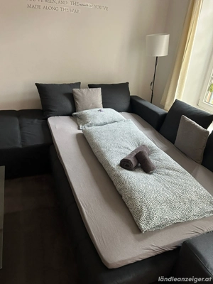 Grosse Couch mit Bettkasten Bild 4