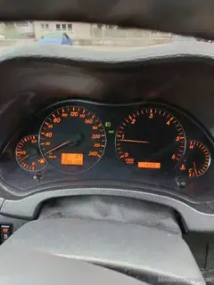 Toyota Avensis Bild 6