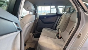Audi A3 1.6 SB Attraction Tiptronic WENIG KM Bild 9