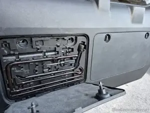 Toyota Land Cruiser 2.8 D-4D Elegance | EZ 06 2017 | 110.000 km | Top-Ausstattung | Pickerl 06 2026 Bild 8