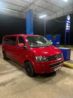 Volkswagen VW T5 Kombi Bild 2