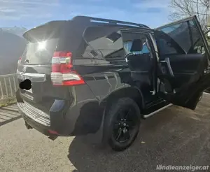 Toyota Land Cruiser 2.8 D-4D Elegance | EZ 06 2017 | 110.000 km | Top-Ausstattung | Pickerl 06 2026 Bild 3