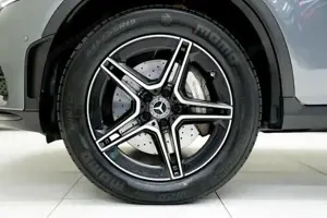 Mercedes-Benz GLC 300 de 4MATIC Navi Sport S-Sitz Night KAM Bild 3