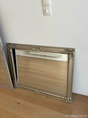 Spiegel mit Goldrahmen Bild 3