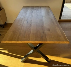 Esstisch Wildeiche Bild 3