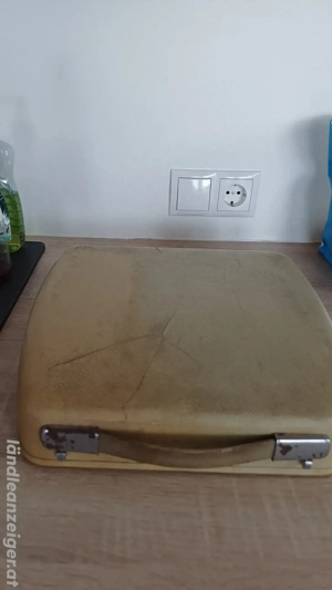 Triumph Schreibmaschine Bild 2