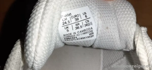 Hallenschuhe Asics Bild 3