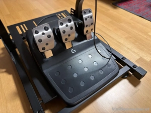 Logitech G923 inkl. Pedale + GT Omega Wheel Stand Pro Bild 4