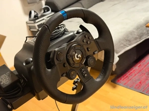 Logitech G923 inkl. Pedale + GT Omega Wheel Stand Pro Bild 3