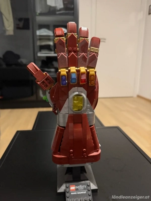 LEGO Infinity Saga Nano Gauntlet (76223)