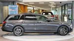 Mercedes-Benz E 400 Bild 6