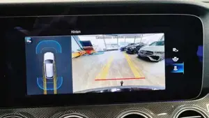 Mercedes-Benz E 400 Bild 19