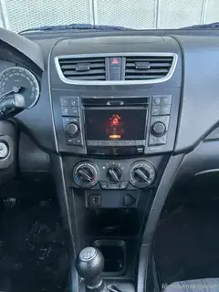 Suzuki Swift 1.2 Dualljet Shine *1. Besitz Bild 2