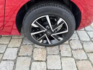 Opel Corsa GS 1.2 74 KW (101 PS)-Sitzheizung-Kamera-Toten ... Bild 10