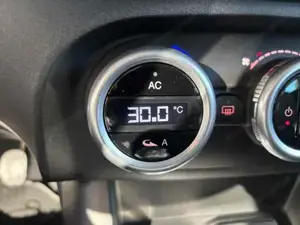 Alfa Romeo Giulietta Bild 10