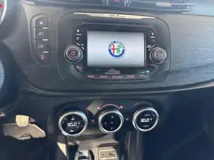 Alfa Romeo Giulietta Bild 9