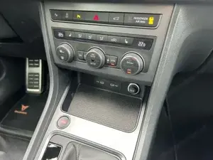 Cupra Ateca / 1.5 TSI DSG AHK ACC 110 kW (150 PS), Automati... Bild 8