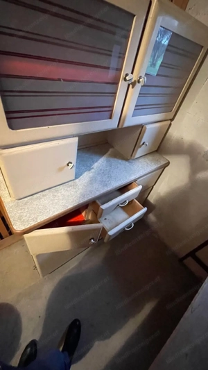Vintage Küchenschrank Bild 2