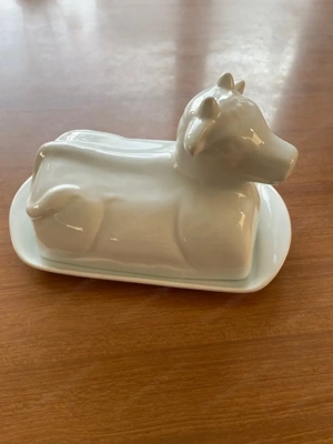 Butterdose Porzellan Kuh Bild 2