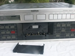 Revox B215 High-End Kassettendeck Bild 4