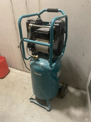 Kolbenkompressor Bild 2