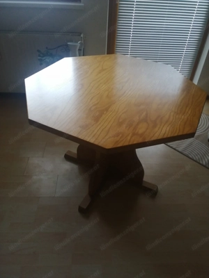 Tisch und 6 Stühle  Bild 3