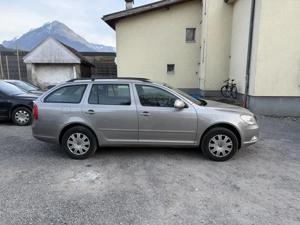 Skoda Octavia Combi Ambition 1,6 TDI CR DPF 4x4 *AHK*Tempomat* Bild 4