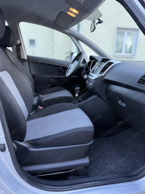 Kia Venga Venga 1,4 MPI Titan *Erstbesitz*Klima*Bluetooth* Bild 9