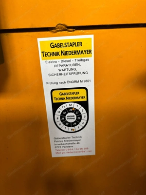 Seiten Stapler mit Tüv Bild 5