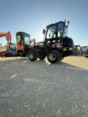 Radlader FARMER 810 XL-1.700 kg hubkraft KINGWAY Hoflader Bild 9