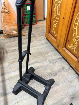 Fahrradständer Einstellplätze kunstoff Bild 2