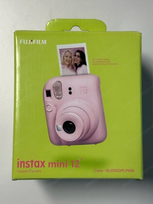 Sofortbildkamera instax mini 12 - rosa & neu