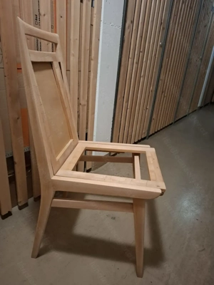 5 Esszimmerstühle Vollholz zum Aufarbeiten, DIY-Projekt Bild 5