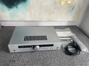 Arcam A85 Vollverstärker Bild 2