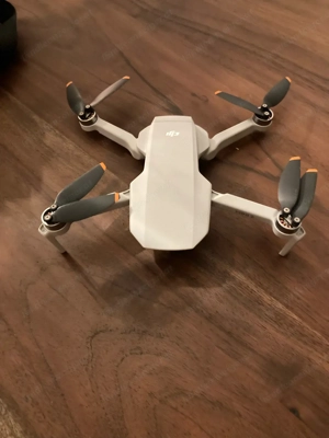 DJI Mini 2 4K Fly More Combo Bild 4