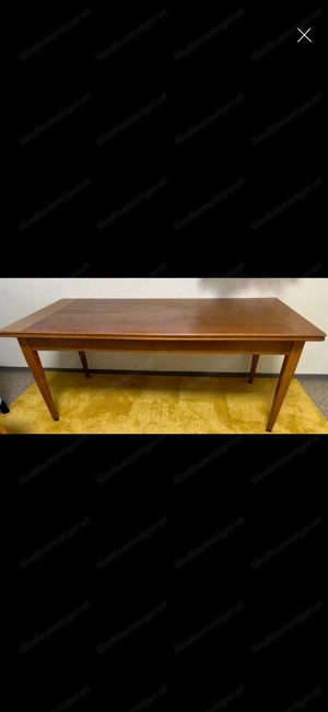 Tisch aus Echtholz Bild 2