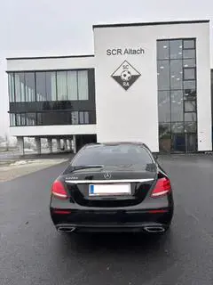 Mercedes-Benz E-Klasse Bild 5