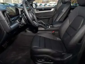 Porsche Cayenne Bild 12