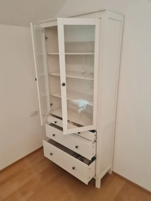 Ikea Hemnes Massivholz-Vitrine weiß Bild 2