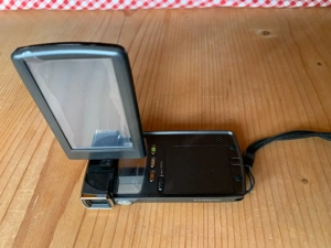 HD-Camcorder 2 in 1: Full-High-Definition-Videokamera und digitale Fotokamera SilverCrest Bild 3