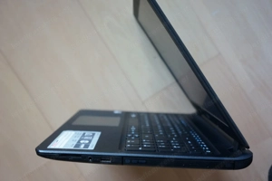 Acer Aspire ES 15 ES1-523-2915 mit Windows 10 Bild 6