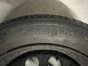 Verkaufe 4x Winterreifen auf Stahlfelgen VW, Skoda, Audi Bild 4